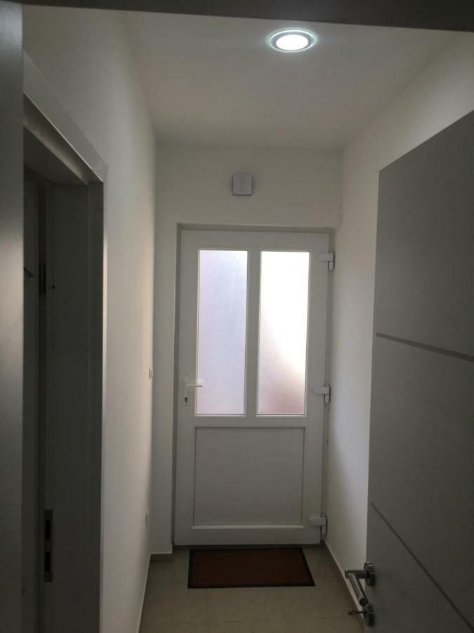 Apartment Apartman Sea