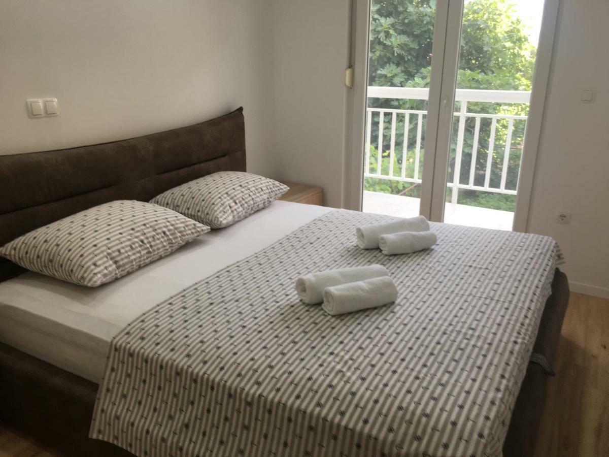 Apartment Apartman Sea