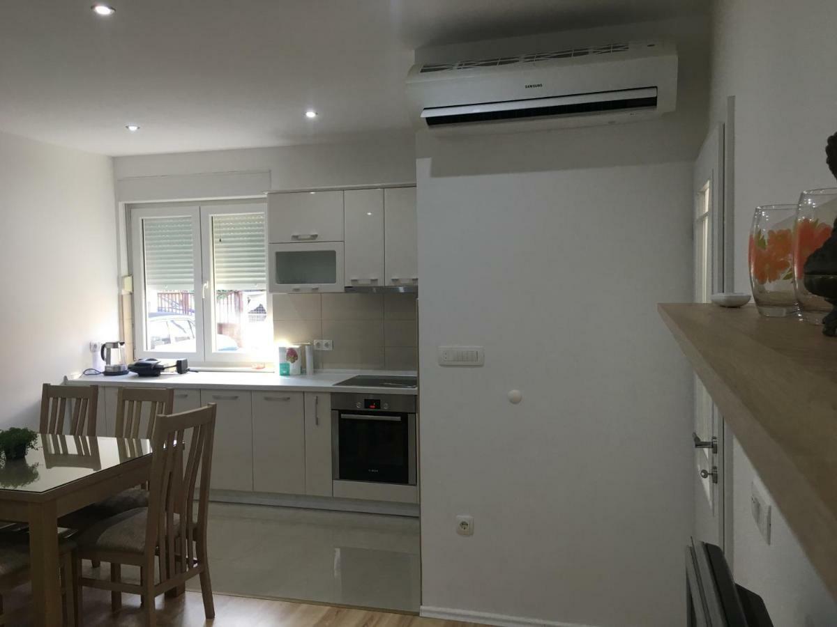 Apartman Sea *